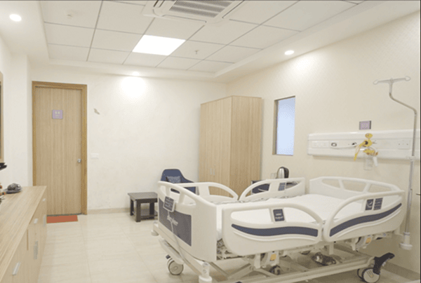 Best-knee-replacement-surgeon-in-india-dr-ashish-singh